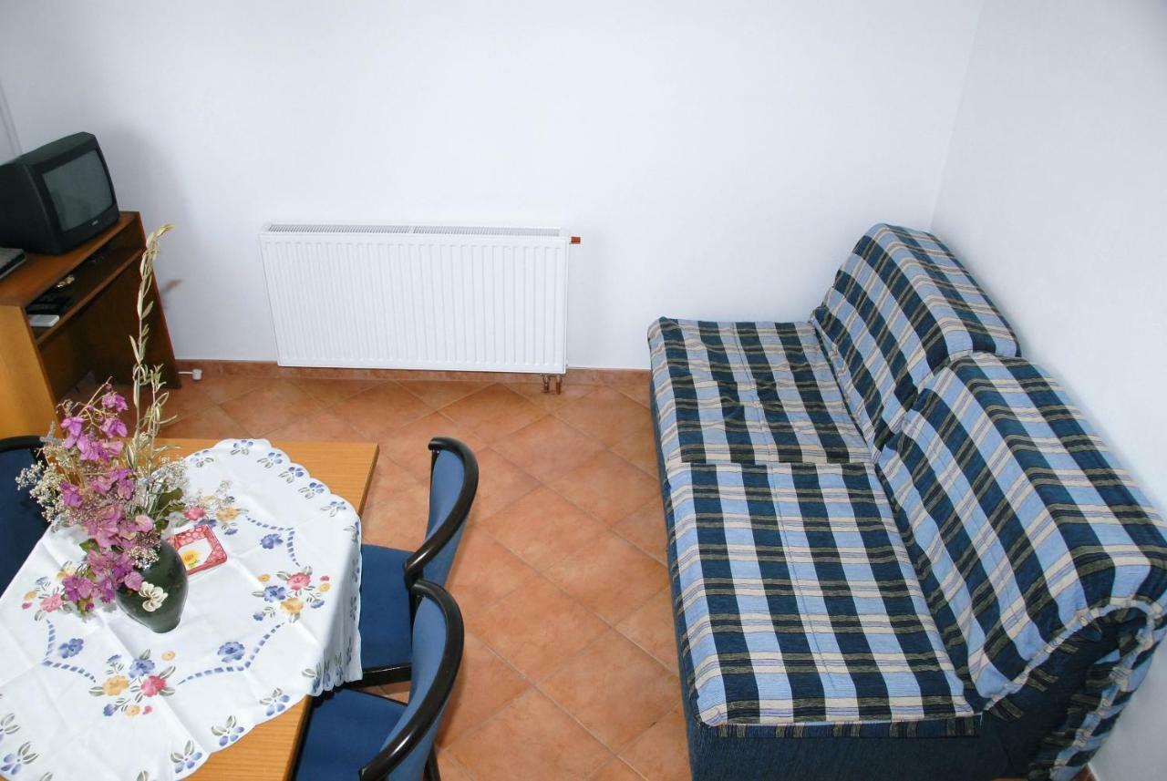 Apartmani Bauk Poreč Eksteriør billede